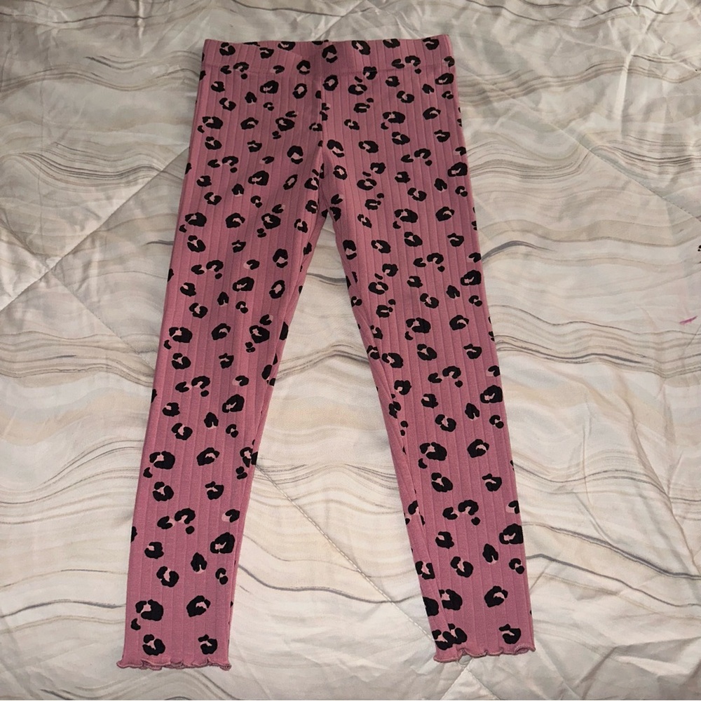 Isaac Mizrahi Pink and Black Leopard Print Leggings - Picture 2 of 4